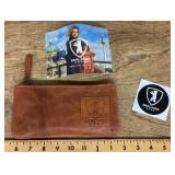 Berliner Bags zipper leather pouch