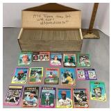 Box of 1975 Topps baseball cards --near complete