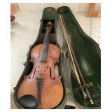 Hermann Geipel violin with bow and case