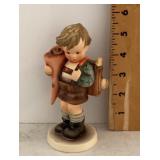 Goebel Hummel 'Little Scholar' figure