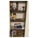 Contents of kitchen pantry