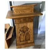 Oak pulpit 45' tall x 25' wide