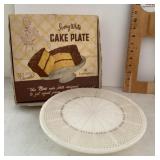 Anchor Hocking gold decorated cake plate