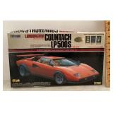 Lamborghini Countach LP500S plastic model kit