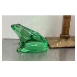 Green Baccarat crystal frog