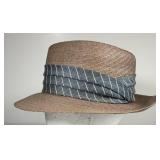 Brown Wormser woven fedora Size 7 1/8 w/box