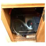 Contents of lower cabinets & kitchen drawers