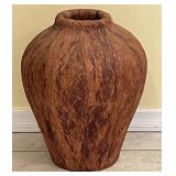18" coconut fiber floor vase