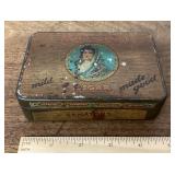 La Palina tobacco tin
