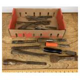 Flat of chisels