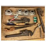 Flat of hand tools