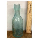 Blob top soda bottle