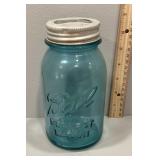 Blue Ball Perfect Mason canning jar with glass lid