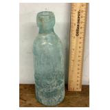 Blob top soda bottle