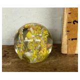 Art glass paperweight