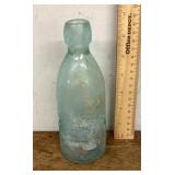 Blob top soda bottle