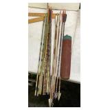 Group of arrows and quiver