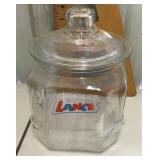 Lance cracker jar