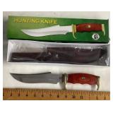 12" Hunting knife with sheath and box