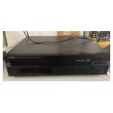 Yamaha CD player CDC-675