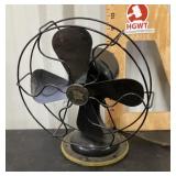 Vintage Robbins & Myers electric tabletop fan