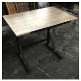 Lightweight drafting table