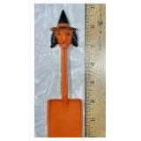 Rosbro Halloween witch plastic shovel