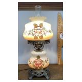Antique style glass table lamp --works