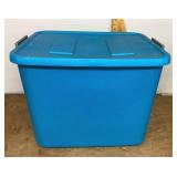 20-gallon Sterilite tote