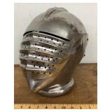 Replica Maximillian close helmet