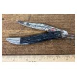 Vintage fishermanï¿½s folding knife