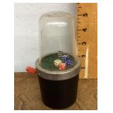 Vintage spring-loaded dice roller