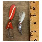 2 fishing lures