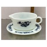 Pyrex "Blue Onion" gravy boat & underplate