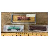 3 N scale model train cars
