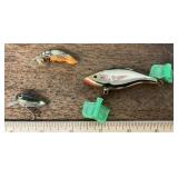 3 fishing lures