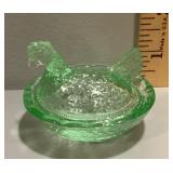Green glass mini hen on a nest