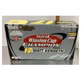 Matt Kenseth 1:24 diecast race car