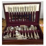 Assorted silverplate flatware