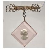 Vintage gold filled wire brooch with Lucite