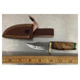 Damascus fixed blade knife with sheath