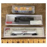 3 N scale model train cars