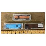 3 N scale model train cars