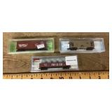 3 N scale model train cars