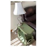 Magazine end table & lamp
