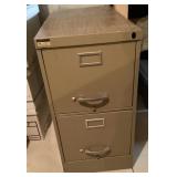 2-drawer metal filing cabinet 29 x 15 x 29"