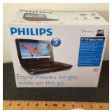 Philips portable DVD player 9"