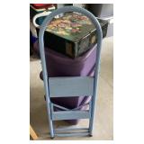 Small step ladder