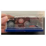 Die-cast metal toy cannon