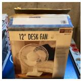 12" desk fan
